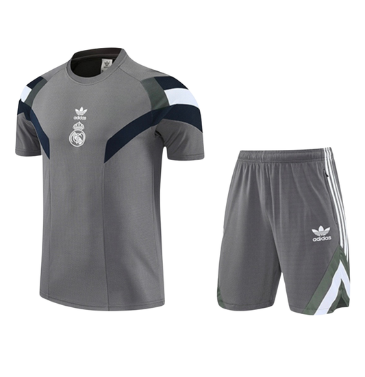 Ensemble t-shirt short real madrid gris/blanc 2025/26