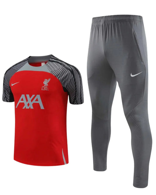 Ensemble t-shirt jogging liverpool (1)